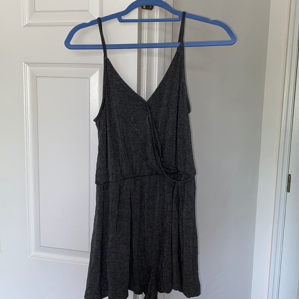 Garage gray romper - size S